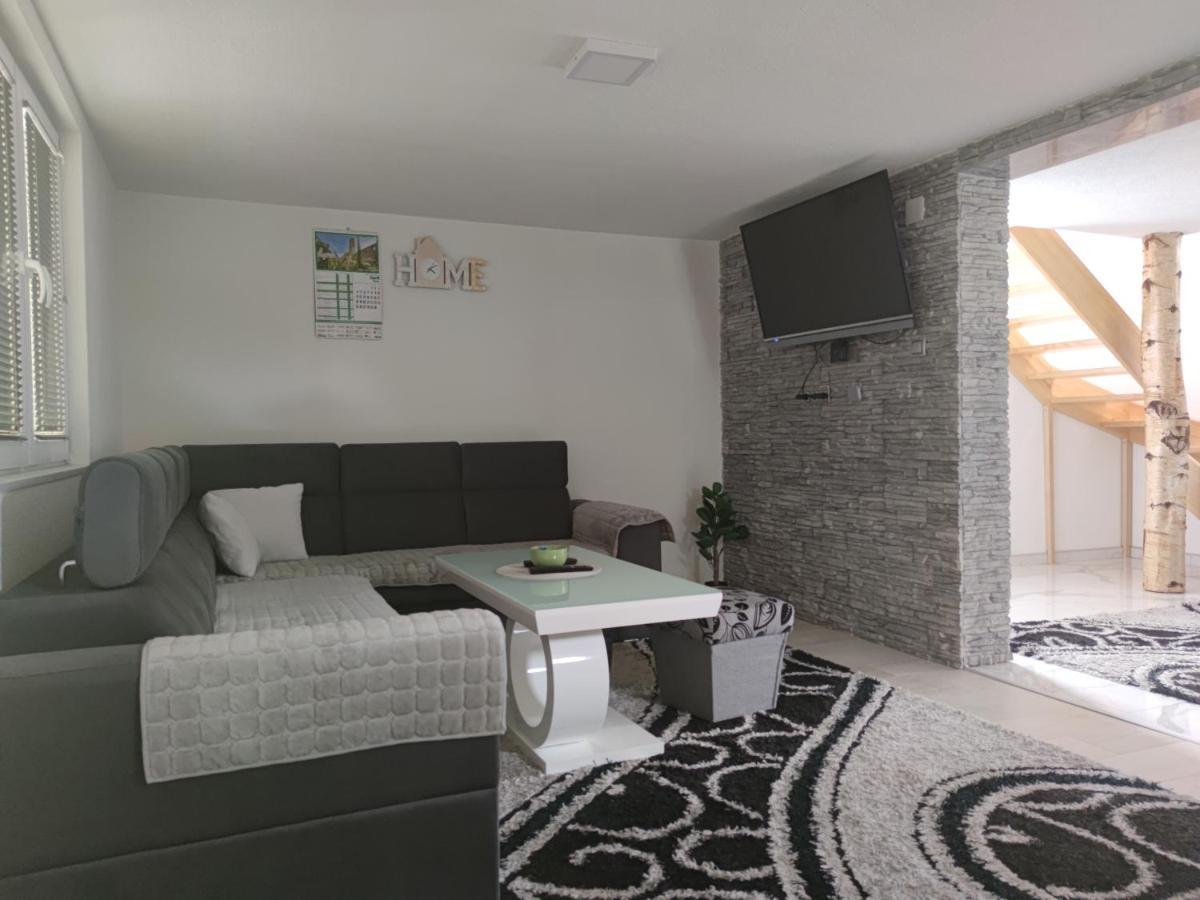Apartman Amina-Ahmad Vinac-Яйце Екстер'єр фото